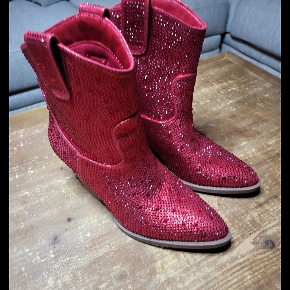 Red Sparkle Rhinestone Women's Boots Sz 6.5